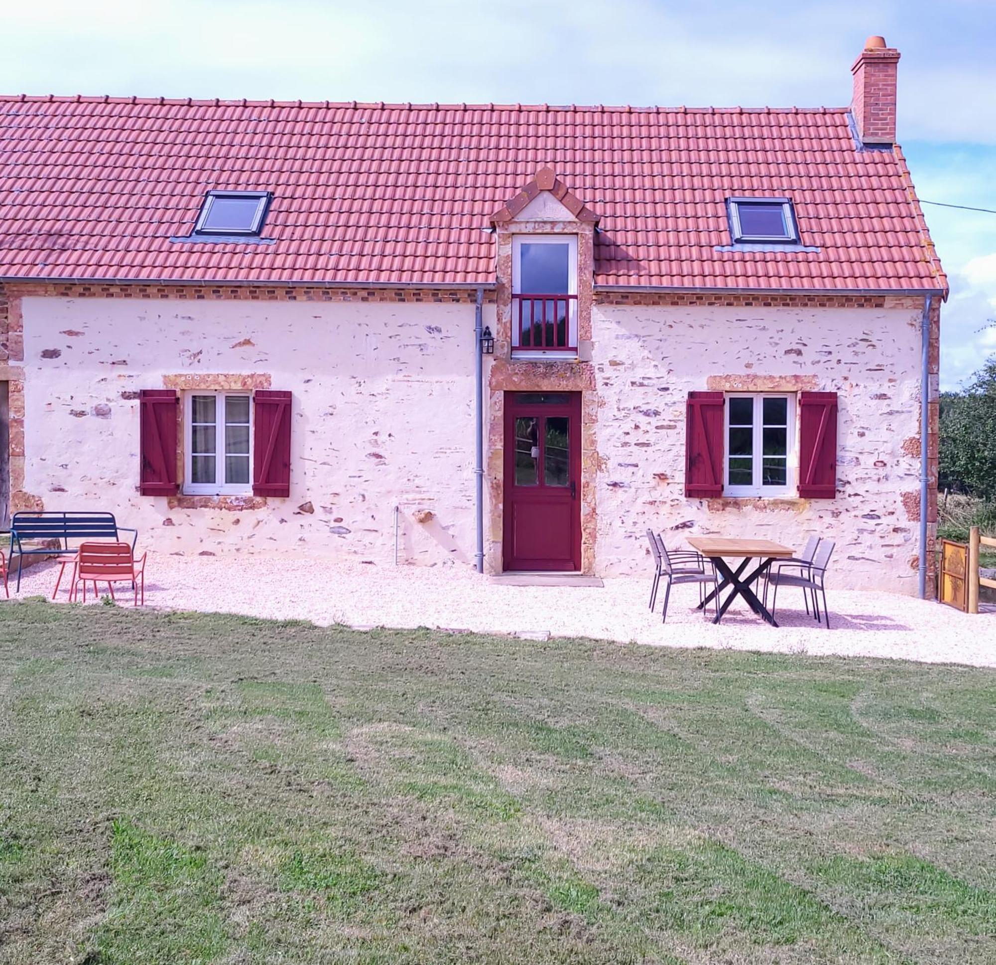 Gite Au Centre De La France Vesdun المظهر الخارجي الصورة